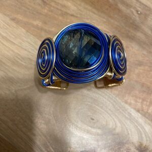 WOMEN BLUE BRACELET